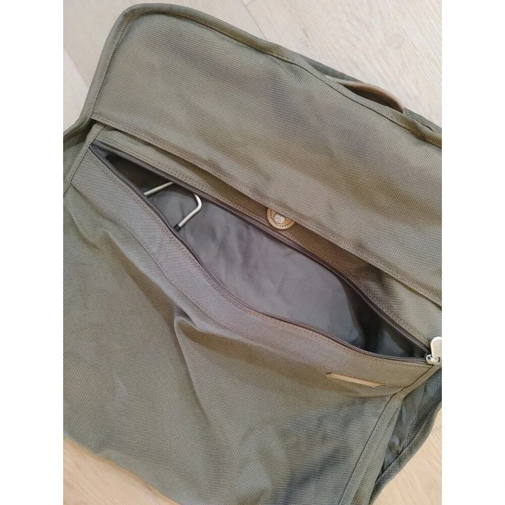 Briggs and Riley Travelware Hanging Garment Bag Olive Green 20x21 NO STRAP